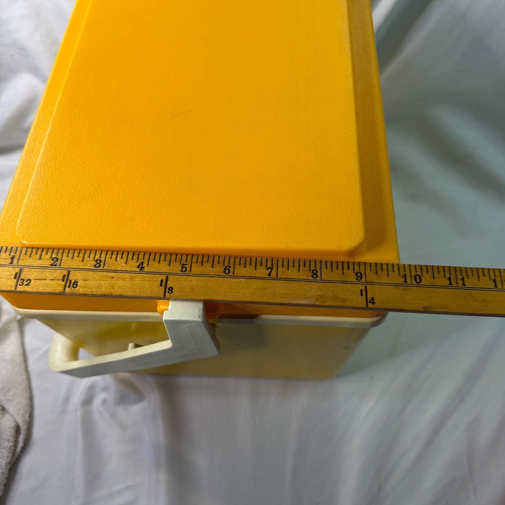 Vintage Thermos SunPacker Cooler Model 7718 Yellow Orange 11 Qt 10L Made in USA - Picture 12 of 13